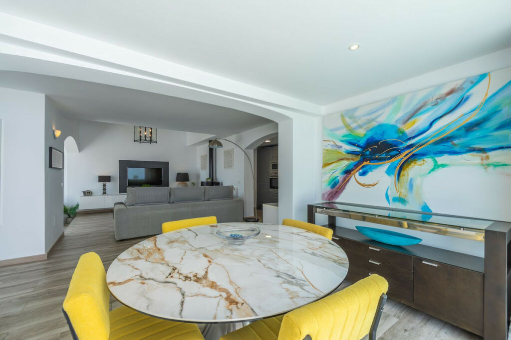 Detached Villa Estepona Málaga - image 27