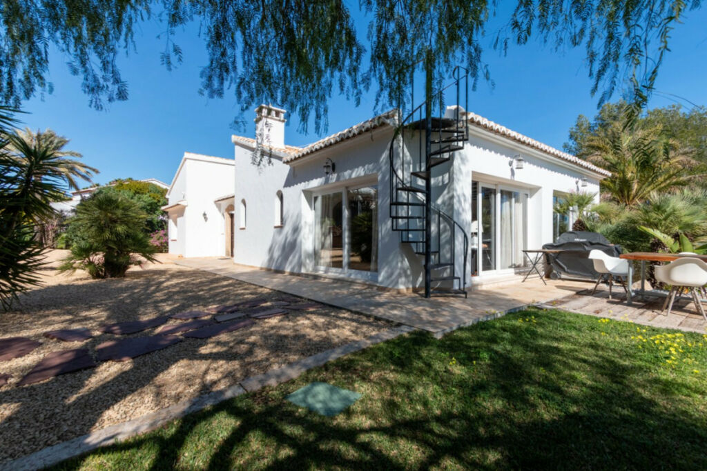 Detached Villa Javea Alicante - image 27