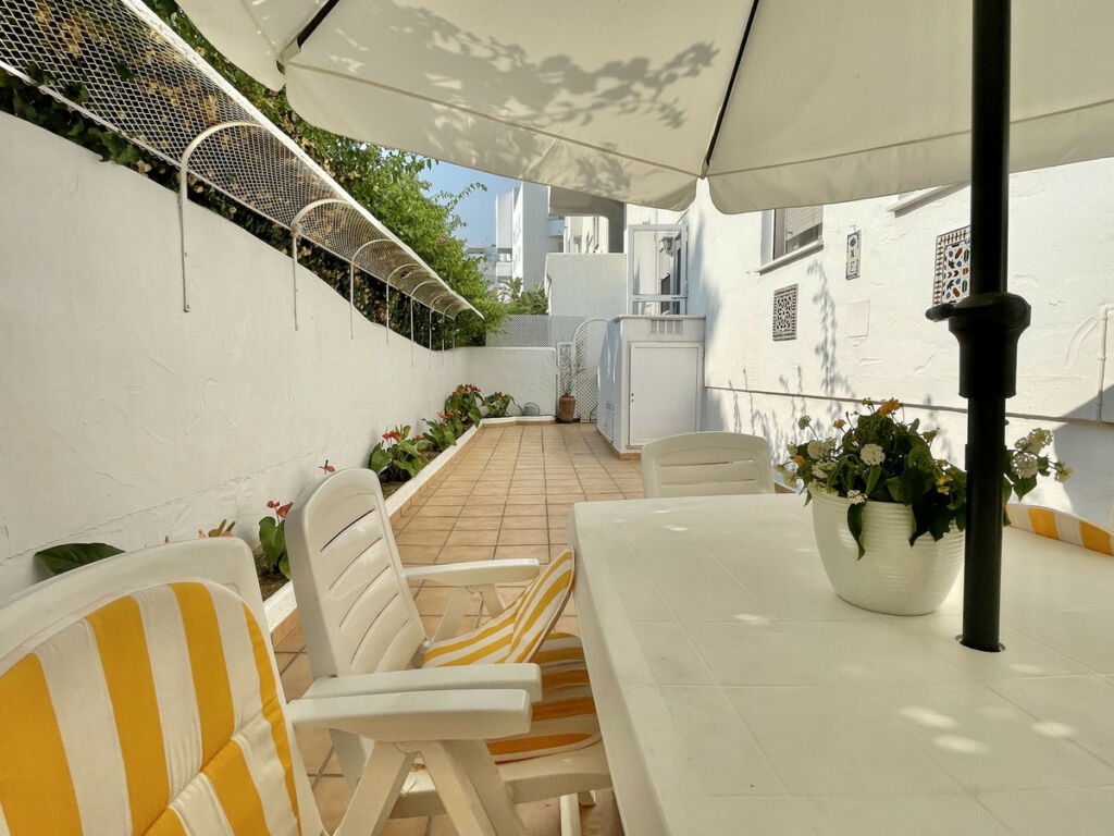 Ground Floor Apartment The Golden Mile Málaga - image 22