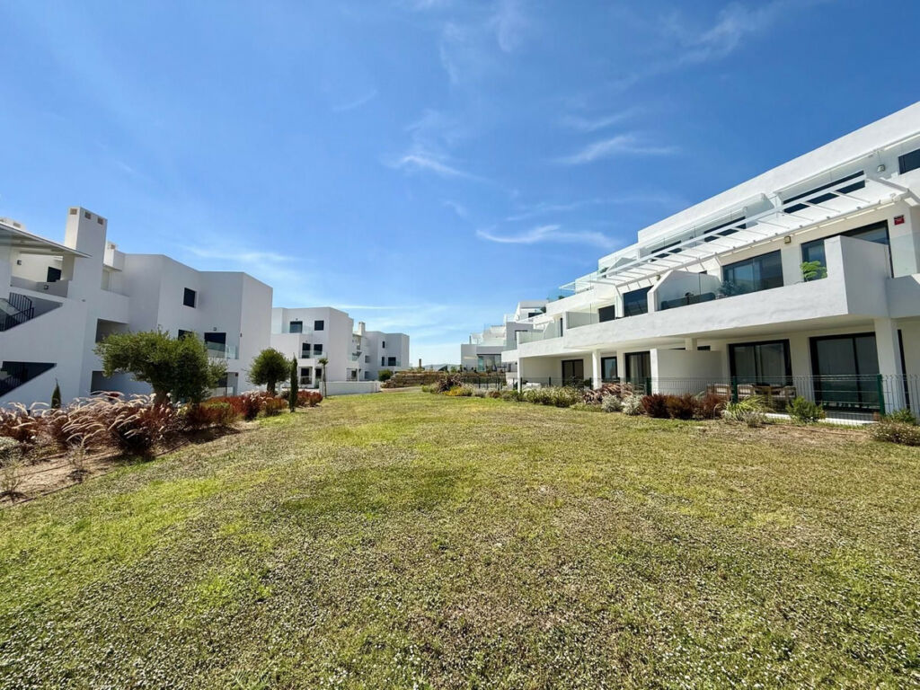 Ground Floor Apartment Casares Playa Málaga - image 27