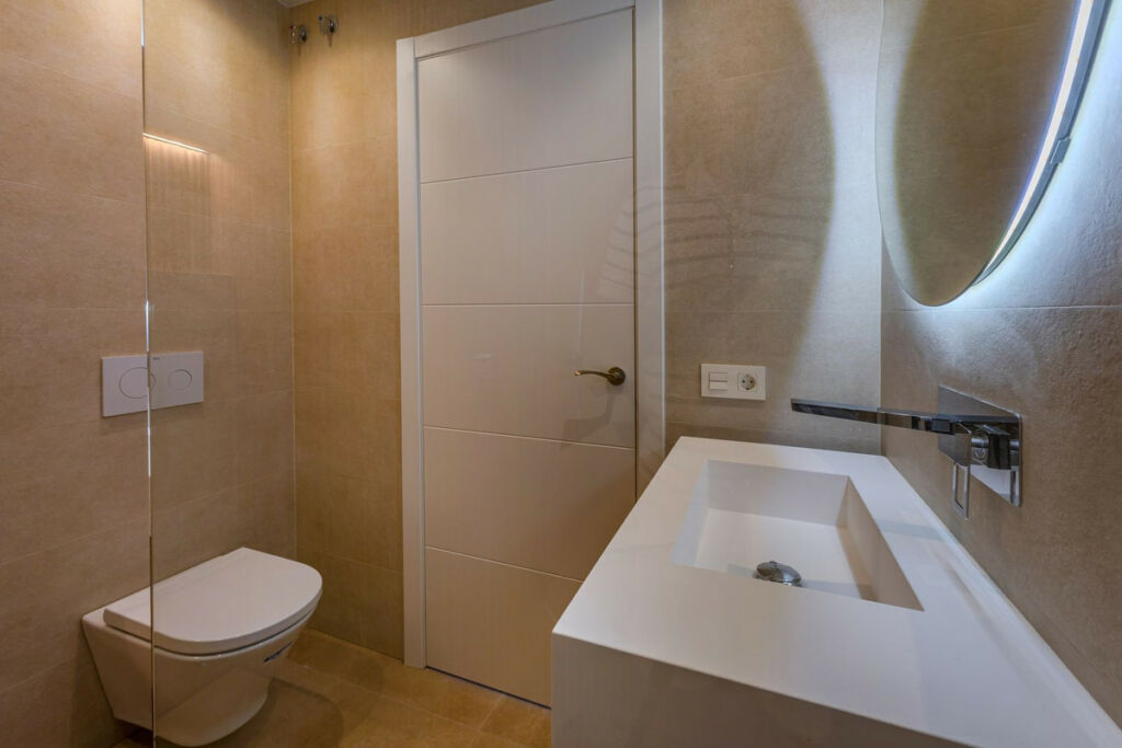 Middle Floor Apartment Nueva Andalucía Málaga - image 27