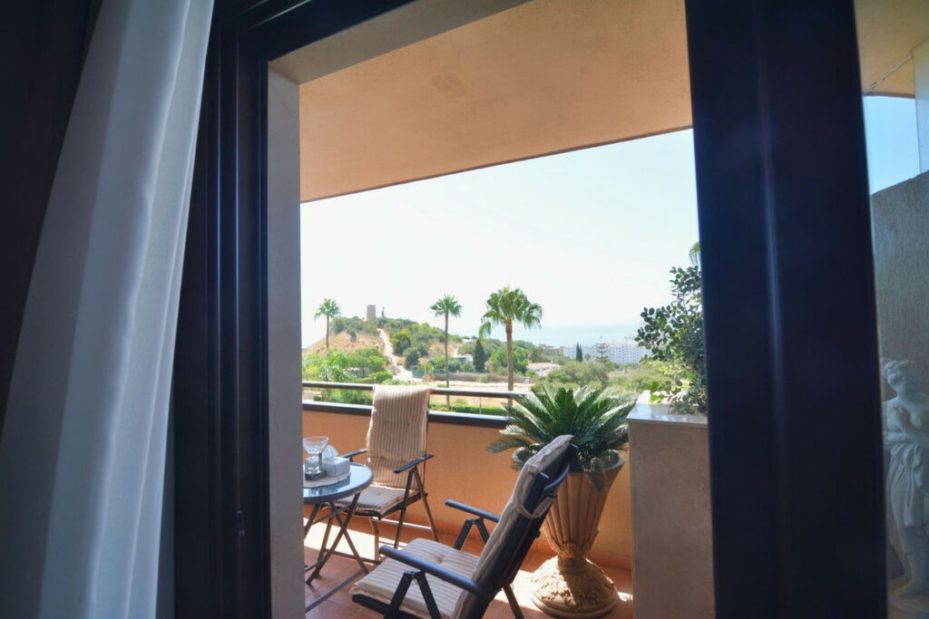Middle Floor Apartment Fuengirola Málaga - image 27