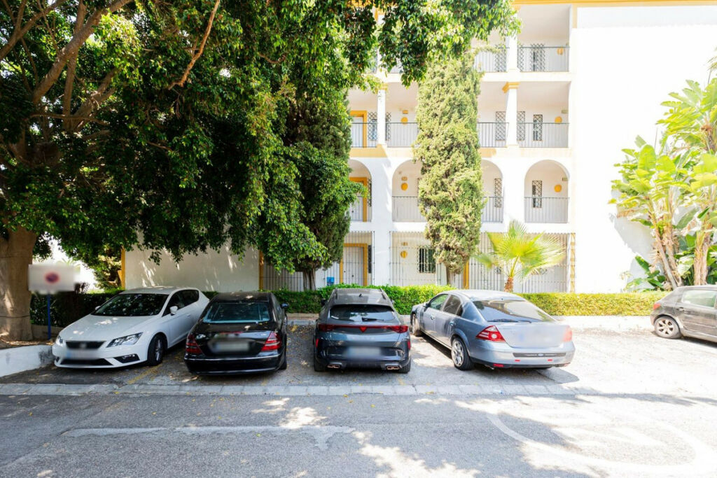 Middle Floor Apartment Marbella Málaga - image 27