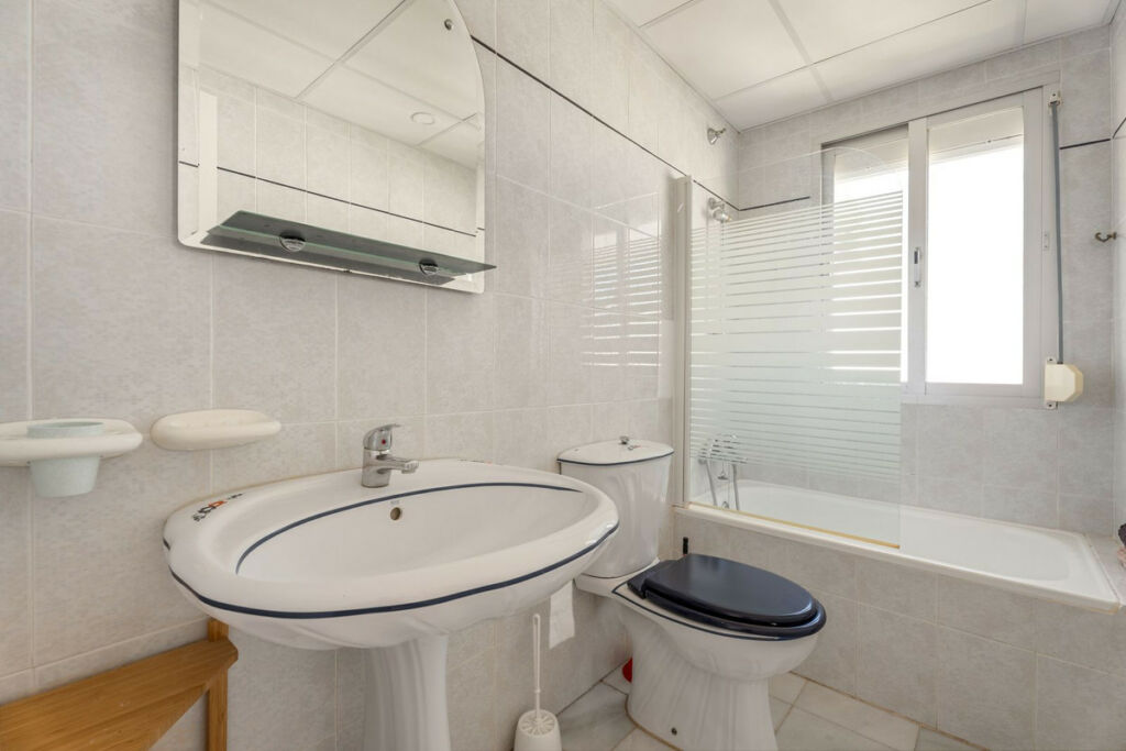 Middle Floor Apartment Riviera del Sol Málaga - image 27