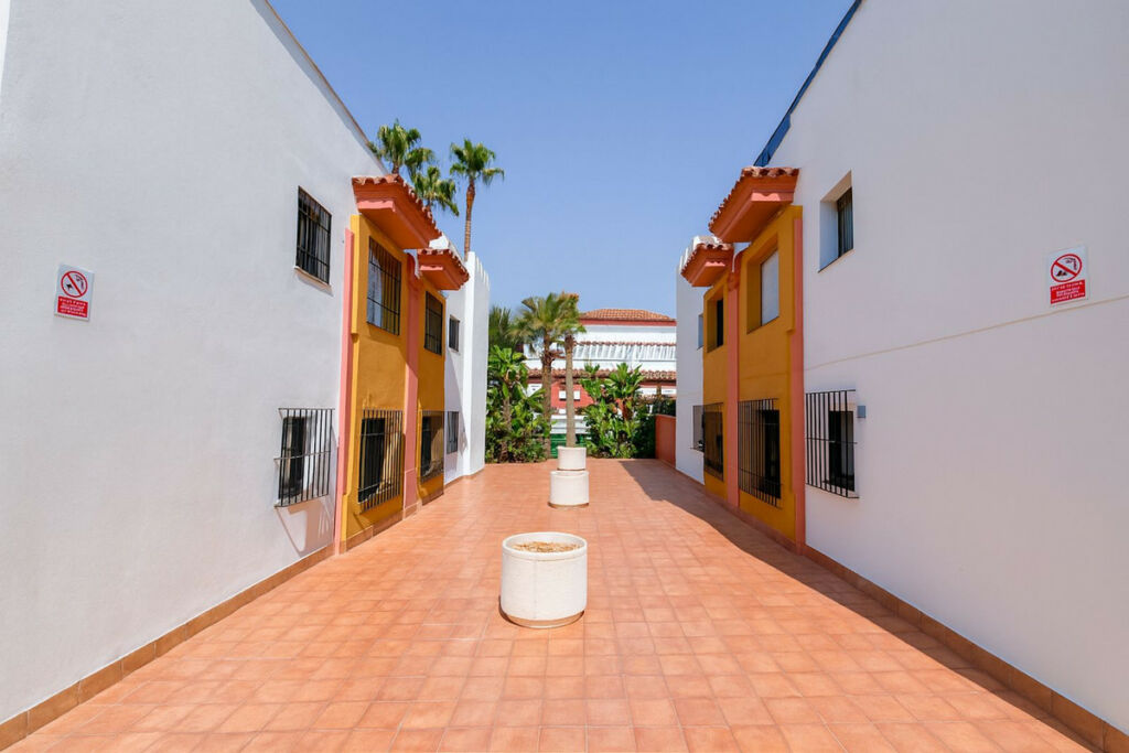 Ground Floor Apartment New Golden Mile Málaga - image 26