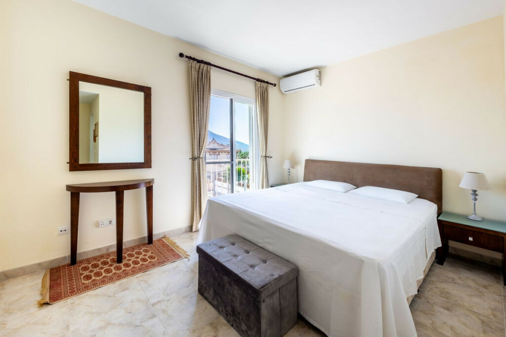 Detached Villa Coín Málaga - image 27