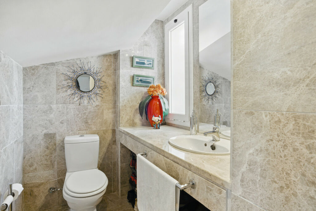 Townhouse Nueva Andalucía Málaga - image 27