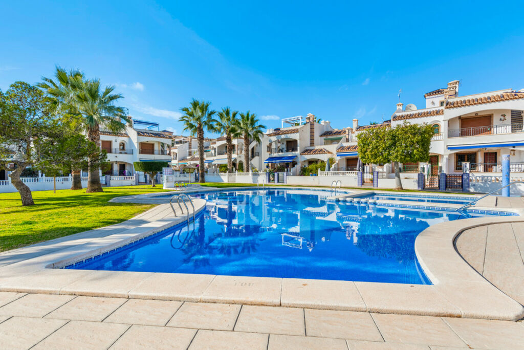Penthouse Playa Flamenca Alicante - image 26