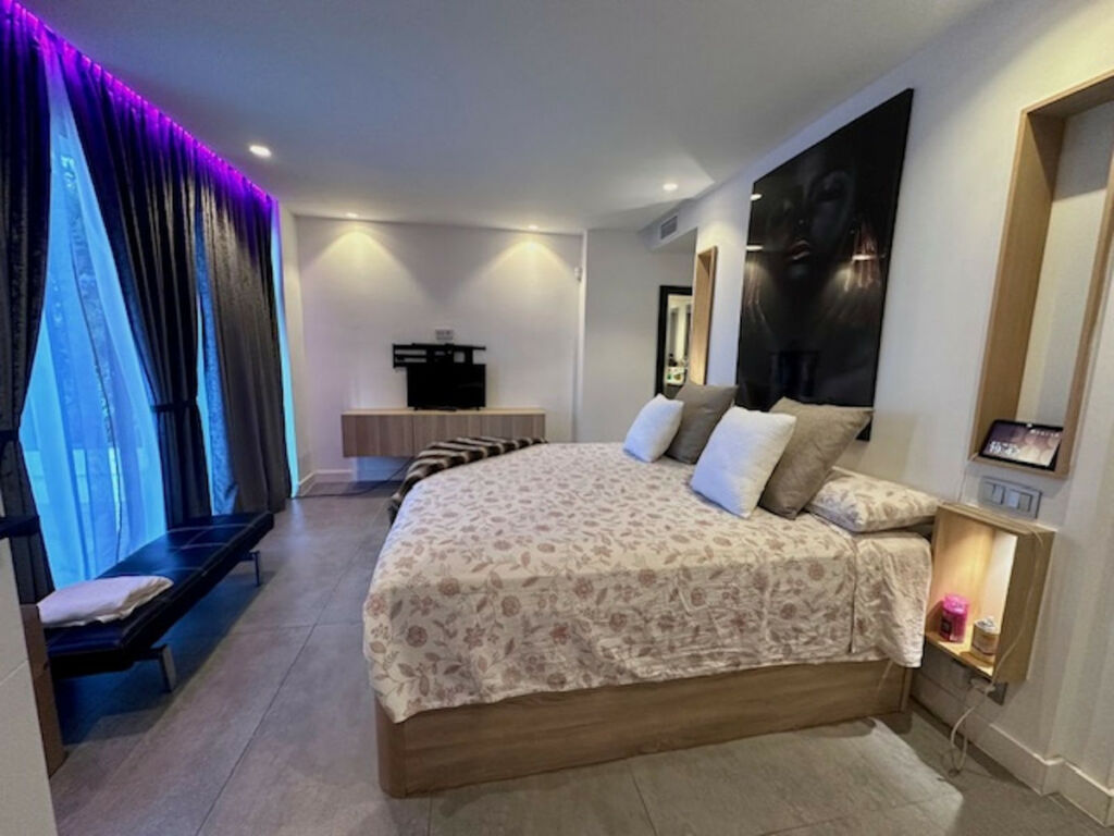 Ground Floor Apartment Estepona Málaga - image 27