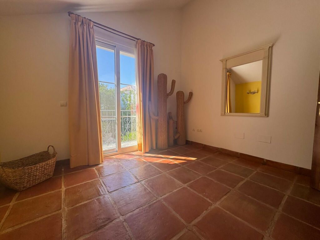 Detached Villa Istán Málaga - image 27