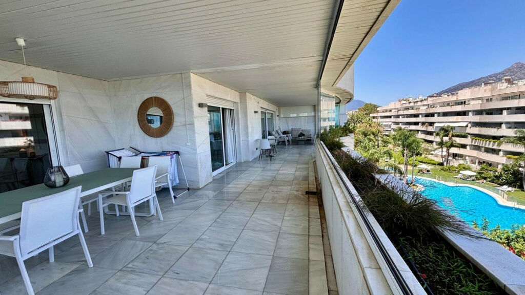 Middle Floor Apartment Marbella Málaga - image 27