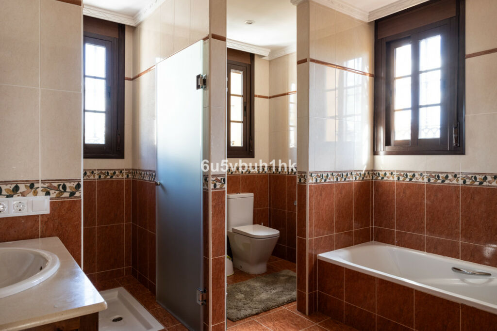 Detached Villa San Pedro de Alcántara Málaga - image 28