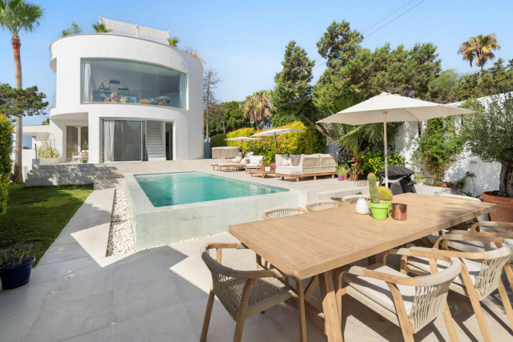 Detached Villa Marbesa Málaga - image 28