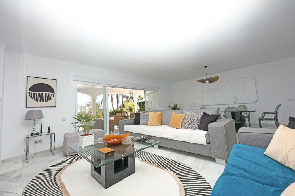 Detached Villa Benahavís Málaga - image 28