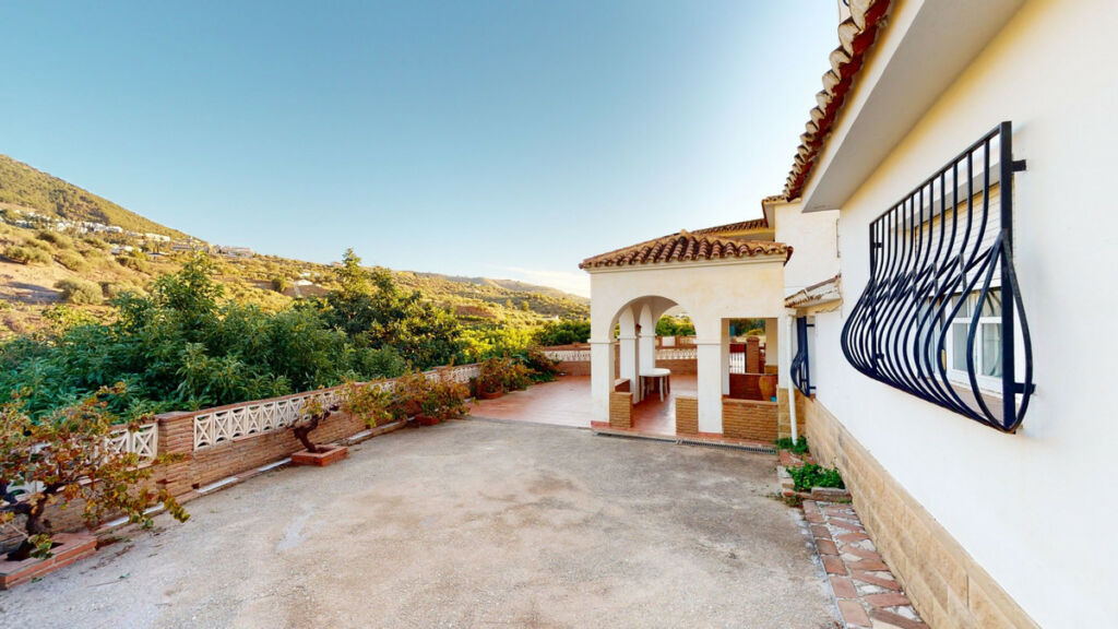Detached Villa Alcaucín Málaga - image 28