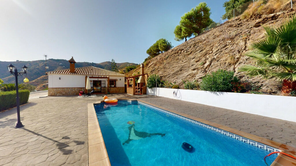 Detached Villa Arenas Málaga - image 28
