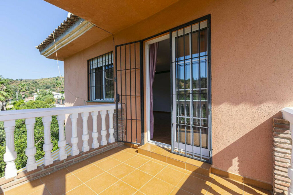 Detached Villa Mijas Málaga - image 28