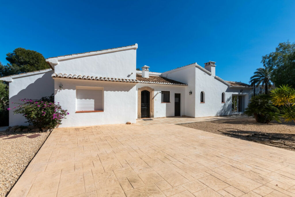 Detached Villa Javea Alicante - image 28