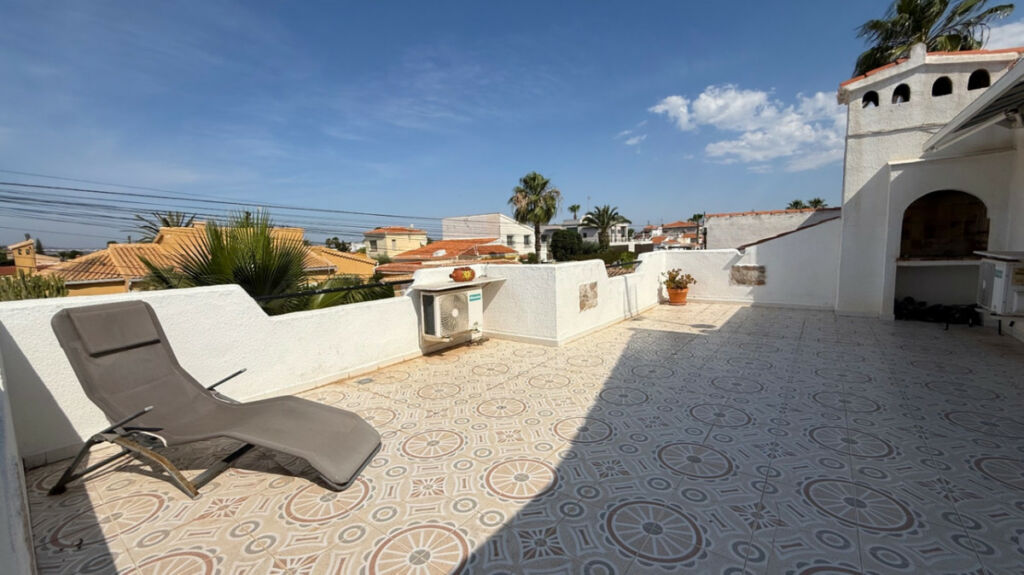 Detached Villa Torrevieja Alicante - image 28
