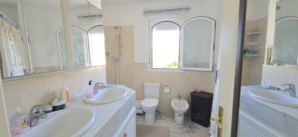 Semi-Detached House Riviera del Sol Málaga - image 24
