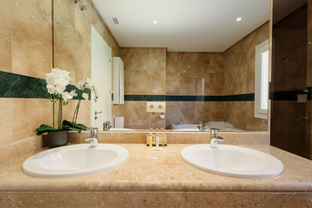 Penthouse Nueva Andalucía Málaga - image 28