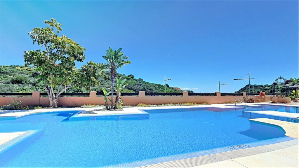 Penthouse Manilva Málaga - image 28