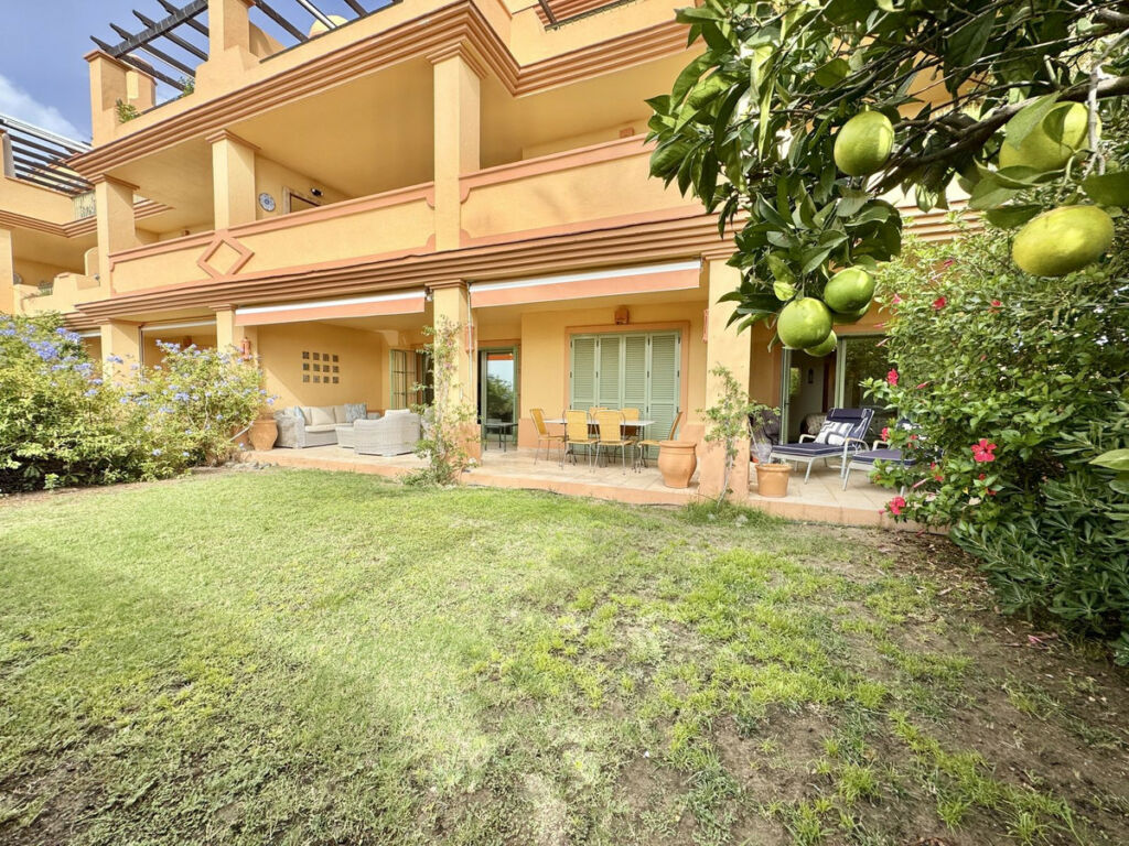 Ground Floor Apartment Los Flamingos Málaga - image 26