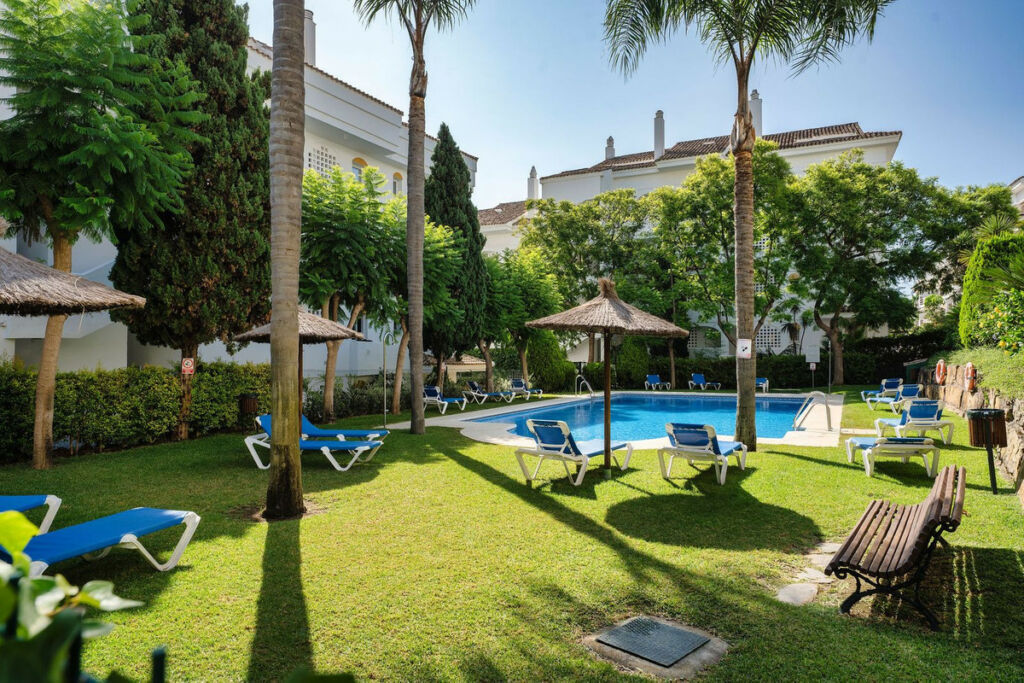 Ground Floor Apartment Guadalmina Baja Málaga - image 28
