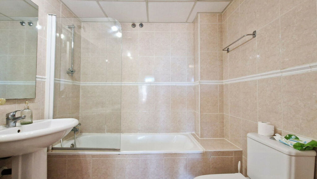 Ground Floor Apartment Selwo Málaga - image 30