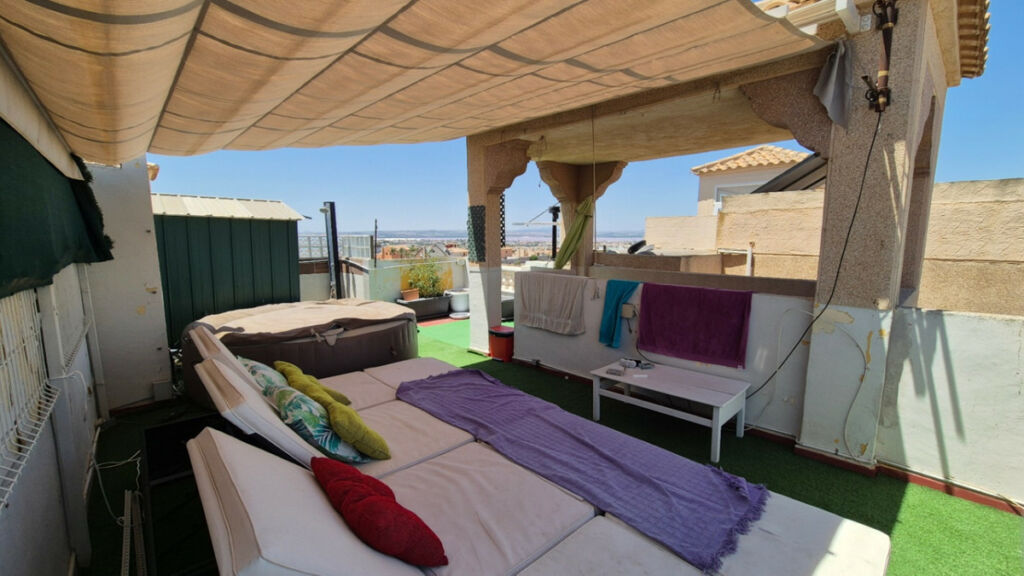 Townhouse Torrevieja Alicante - image 28