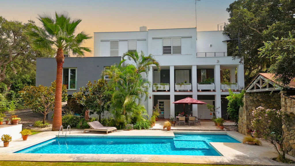 Detached Villa Sotogrande Alto Cádiz - image 28
