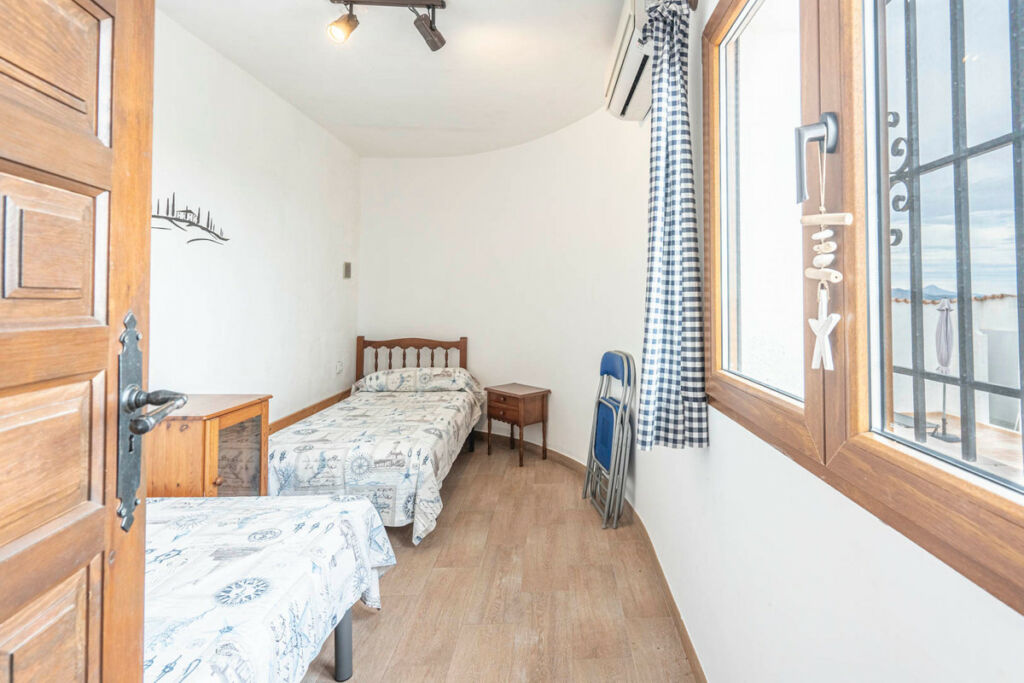 Detached Villa Pego Alicante - image 28