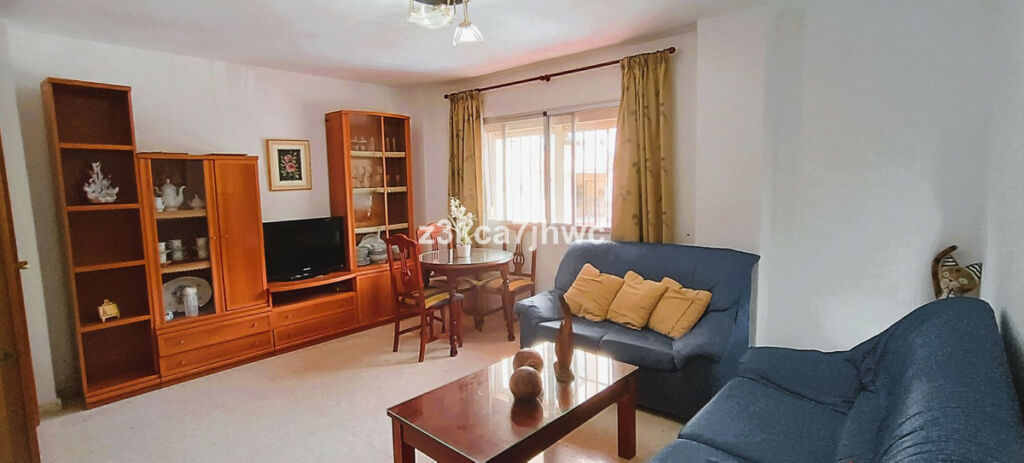 Ground Floor Apartment Estepona Málaga - image 11