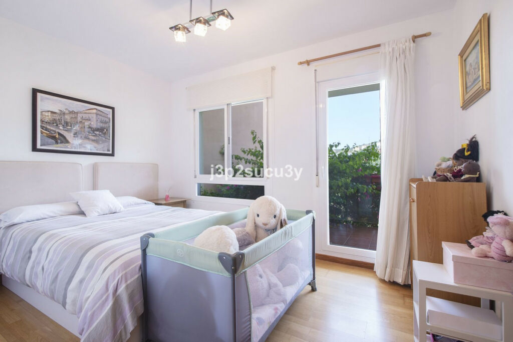 Semi-Detached House Estepona Málaga - image 28