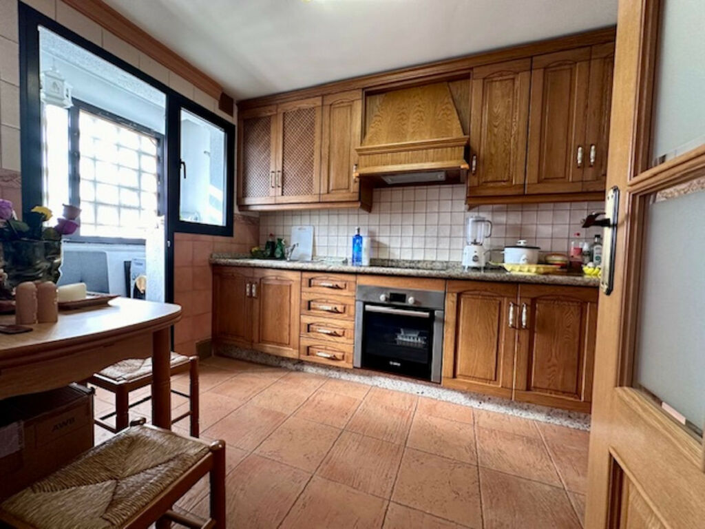 Top Floor Apartment Estepona Málaga - image 28