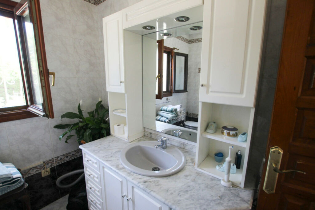 Detached Villa Calpe Alicante - image 28