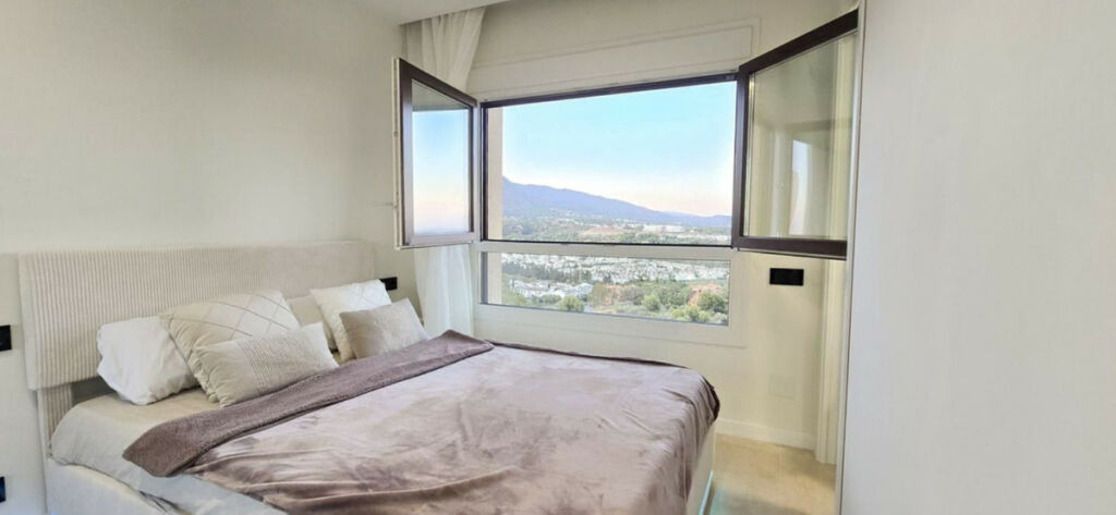 Penthouse Nueva Andalucía Málaga - image 28