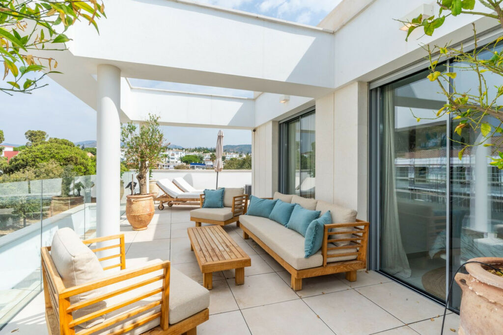 Penthouse Elviria Málaga - image 28