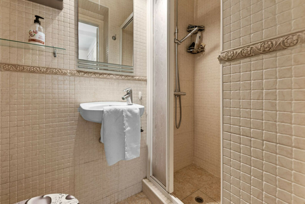 Detached Villa El Campello Alicante - image 28