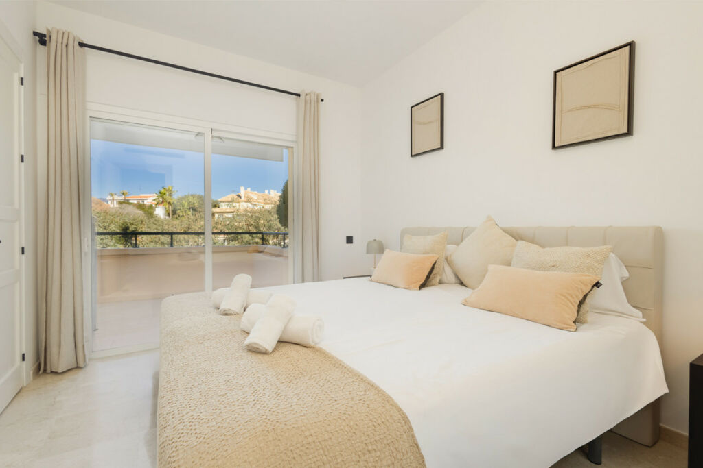 Middle Floor Apartment Elviria Málaga - image 29