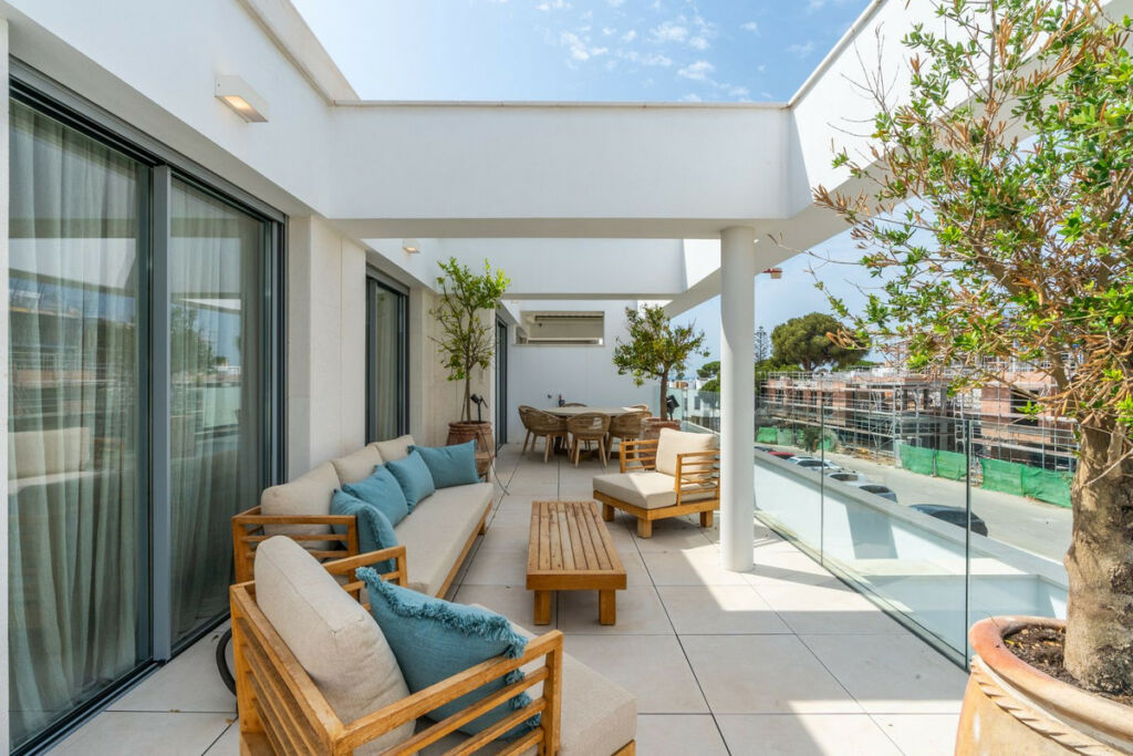 Penthouse Elviria Málaga - image 29
