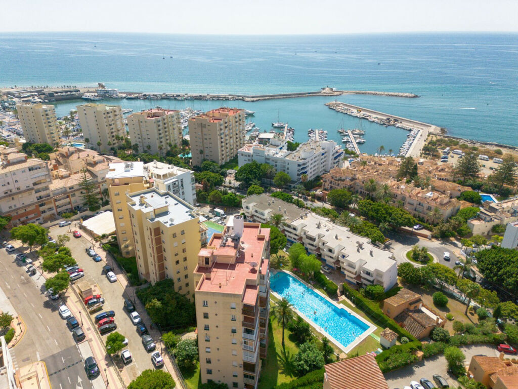 Ground Floor Apartment Estepona Málaga - image 29