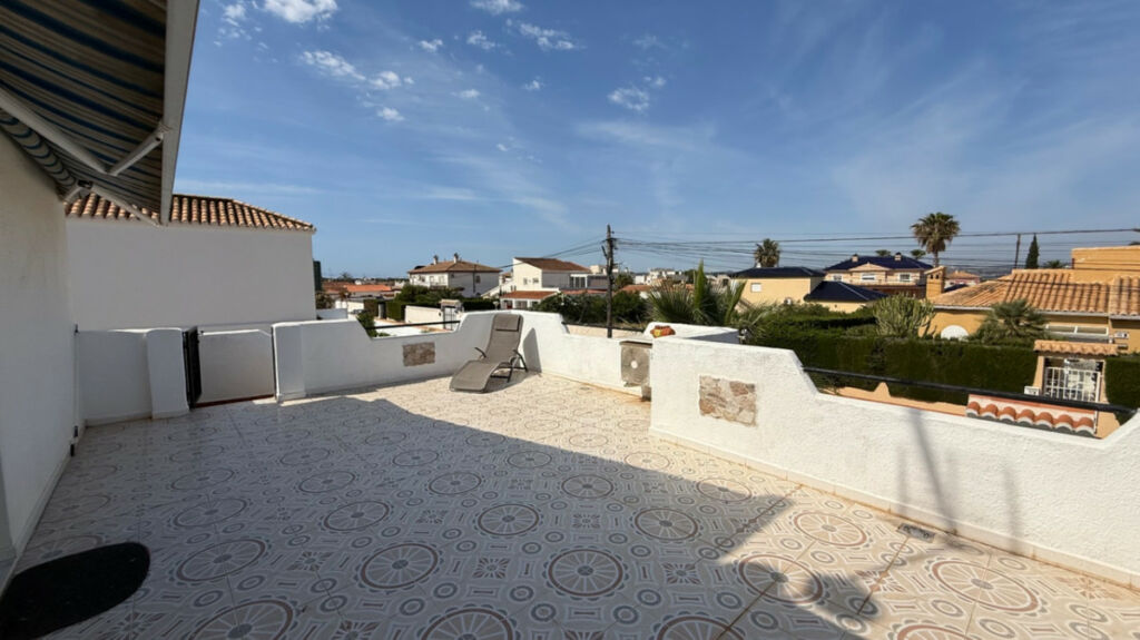 Detached Villa Torrevieja Alicante - image 29