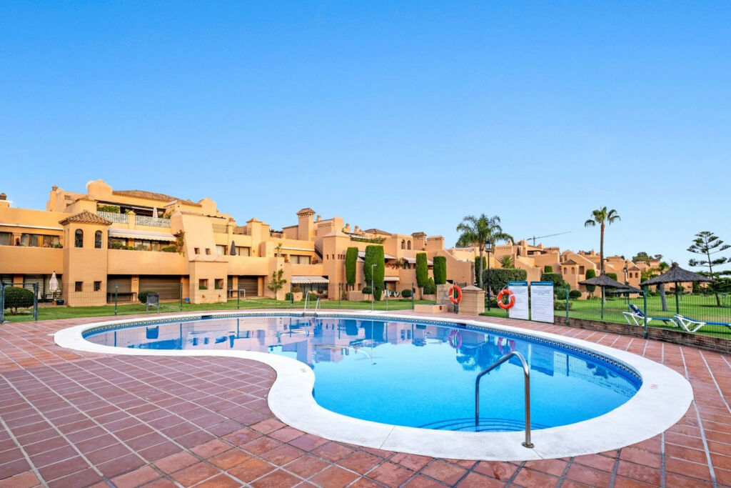 Ground Floor Apartment New Golden Mile Málaga - image 29