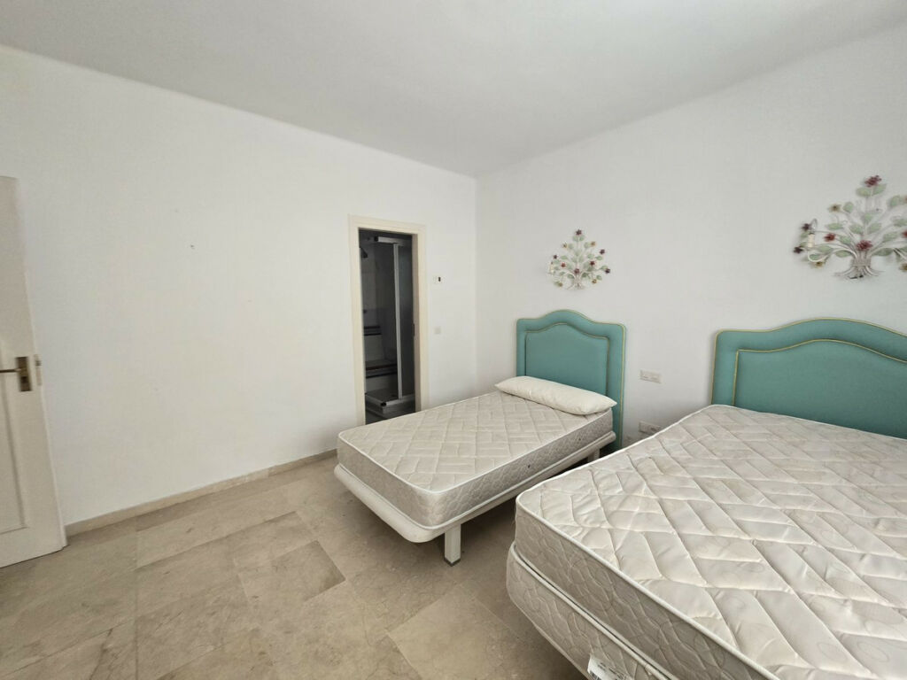 Detached Villa Marbella Málaga - image 29