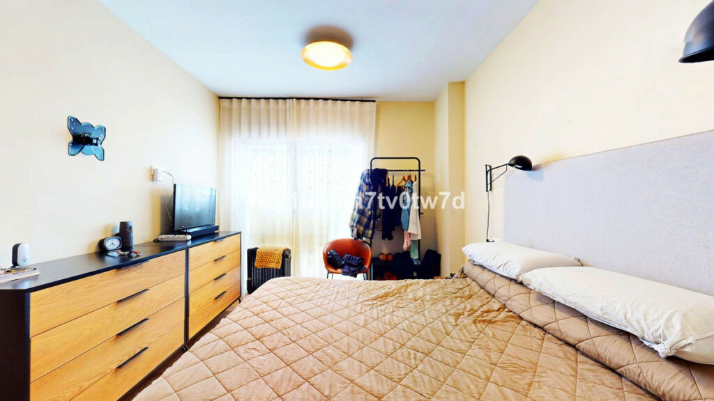 Middle Floor Apartment Puerto de la Torre Málaga - image 29