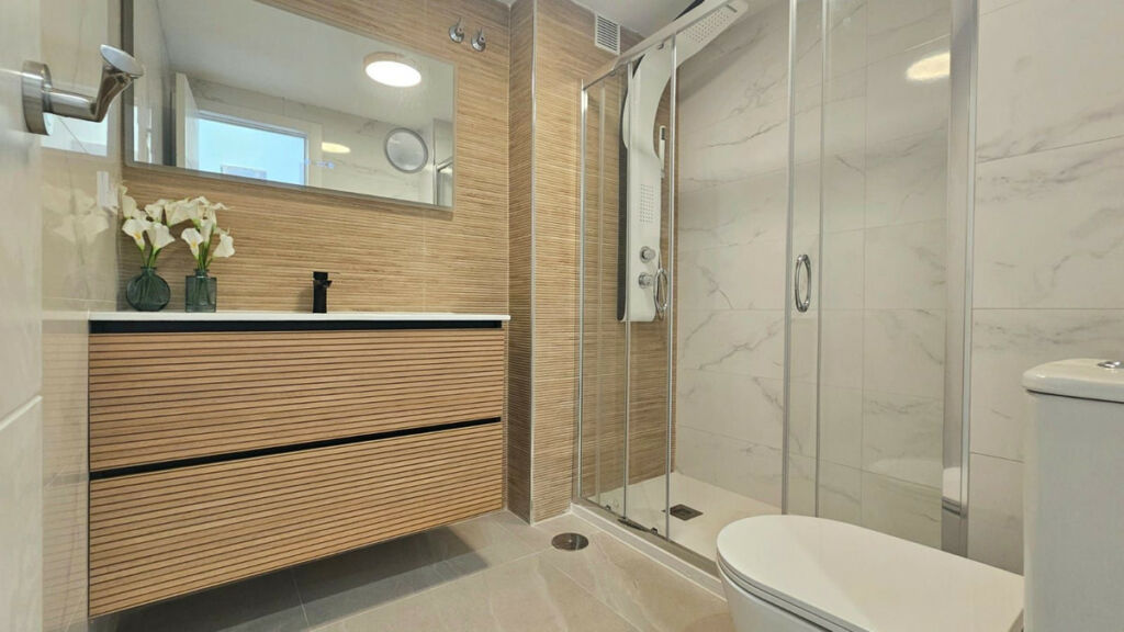 Middle Floor Apartment Fuengirola Málaga - image 29