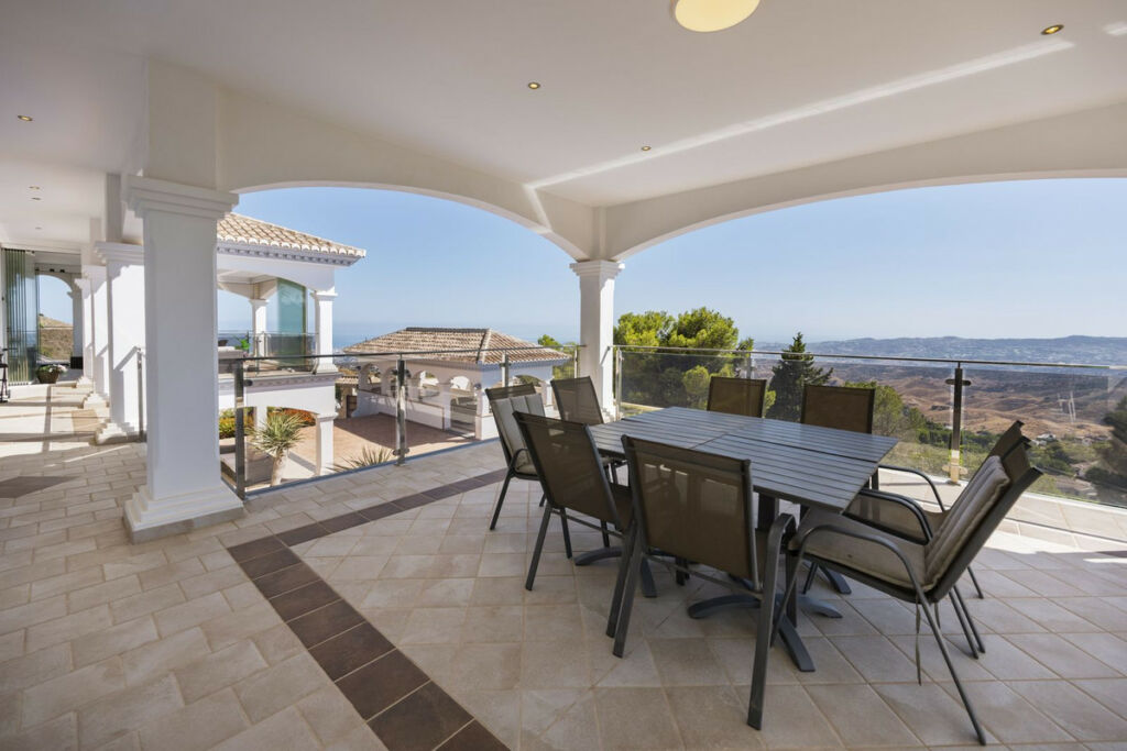 Detached Villa Mijas Málaga - image 29