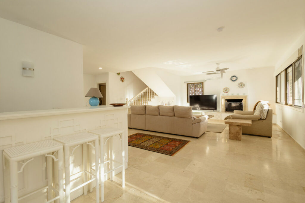 Detached Villa Las Chapas Málaga - image 29
