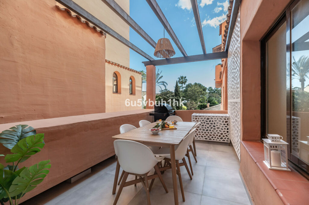 Middle Floor Apartment Estepona Málaga - image 29